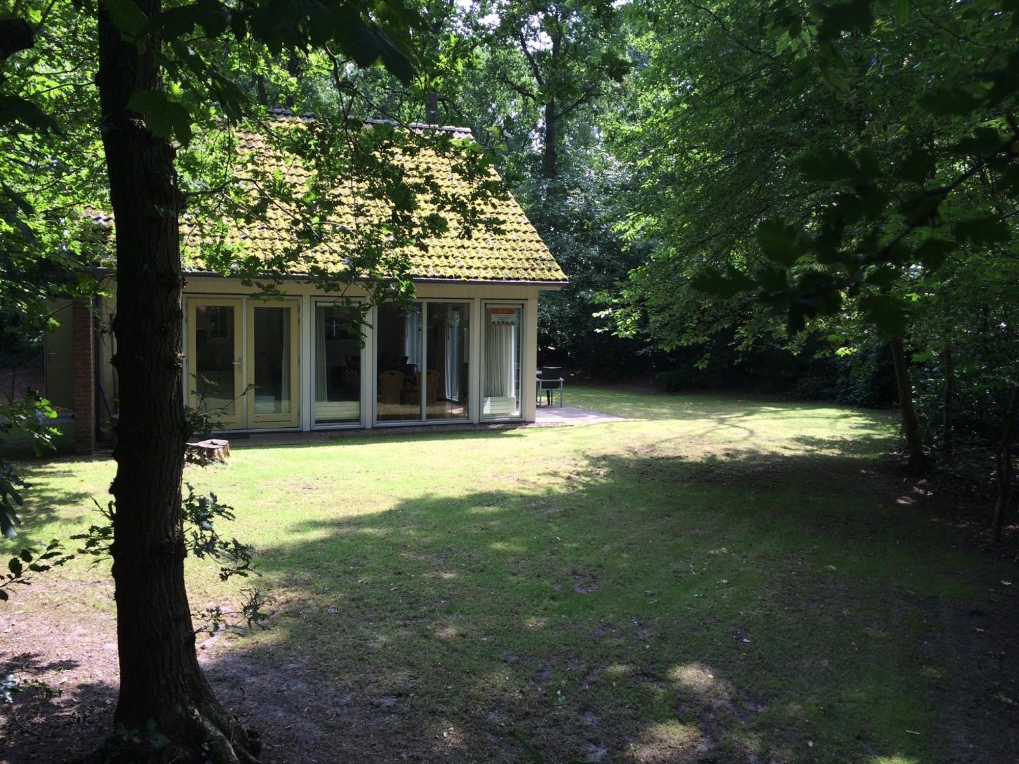 Villa Vakantiewoning Tjiftjaf In "Het Fonteinbos" Oudemirdum Exterior foto